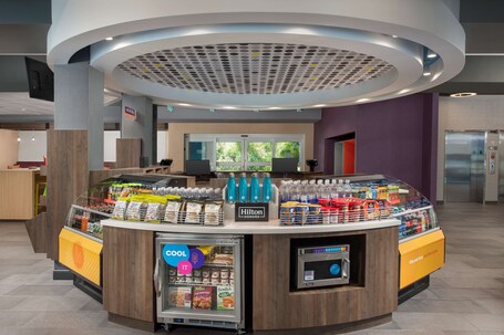 Tru by Hilton Miami West Brickell - Image 20