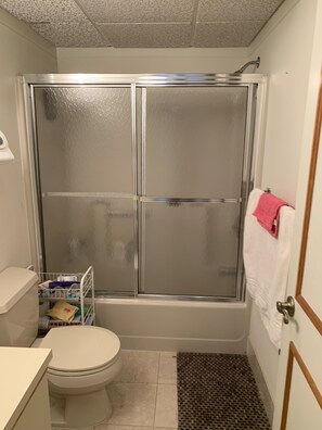 Bathtub, jetted bath