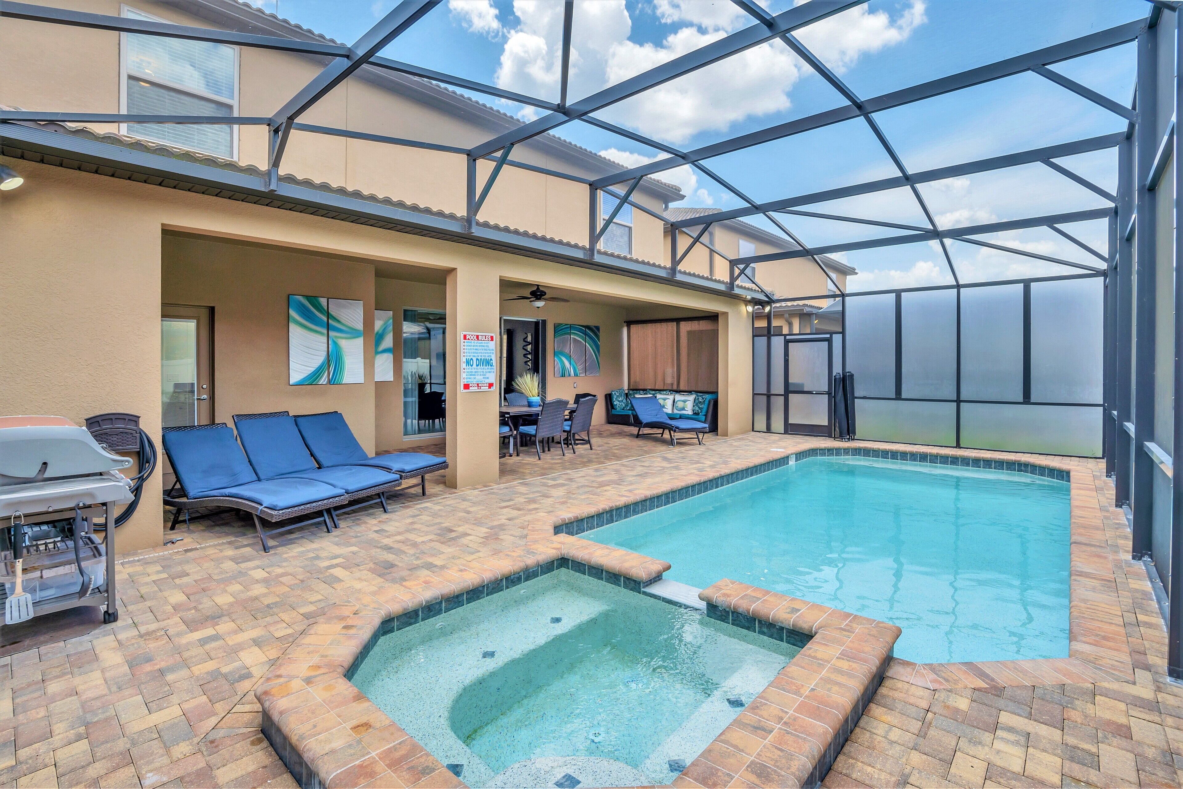 House (Multiple Bedrooms) | Front of property