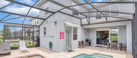 Hus (5 Bedrooms) | Boendets fasad