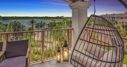 Condo w/ Prime View of Lake, Pool & Fireworks!
