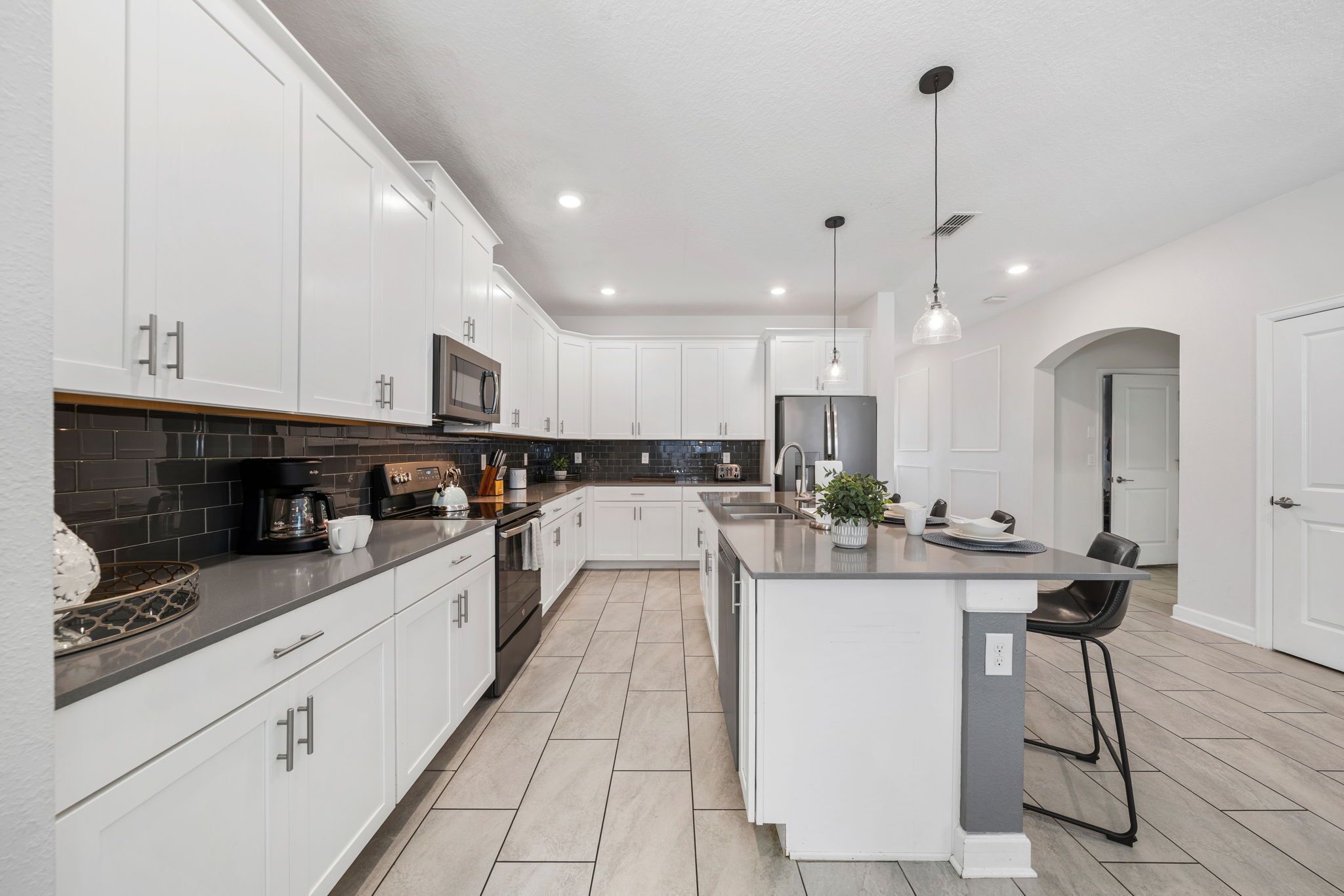 House (6 Bedrooms) | Property amenity