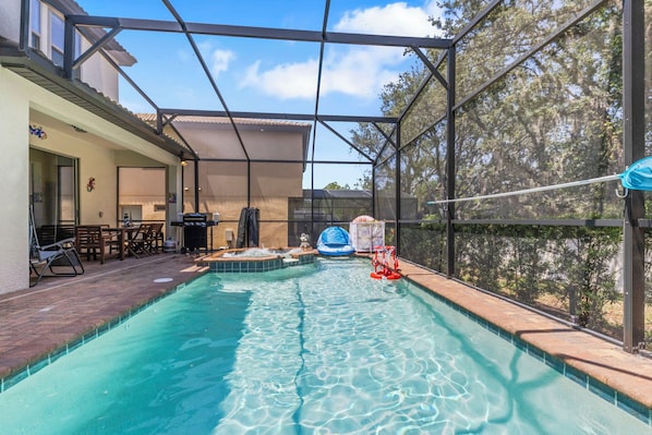 House (5 Bedrooms) | Property amenity