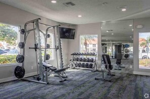 Fitness facility - Cozy apartment a few minutes away from Disney. (Kissimmee)