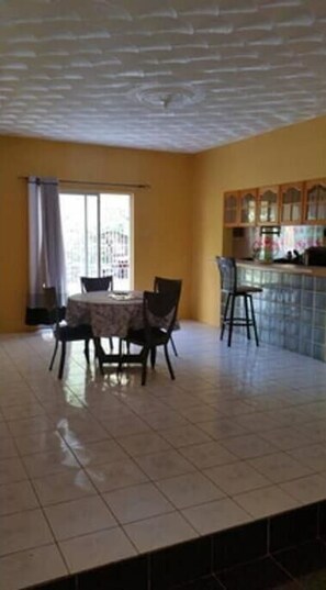 Habitación doble | Servicio a la habitación