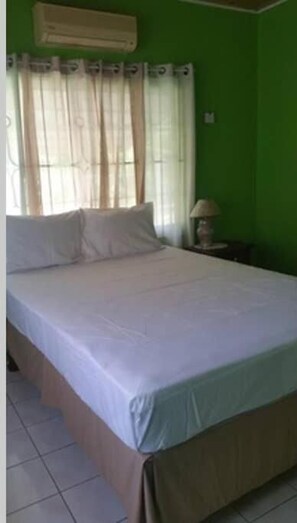 Habitación doble | Tabla de planchar con plancha y wifi gratis 
