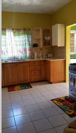 Habitación doble | Cocina compartida