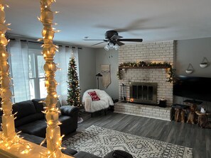 Smart TV, fireplace - Penn forest paradise (Albrightsville)