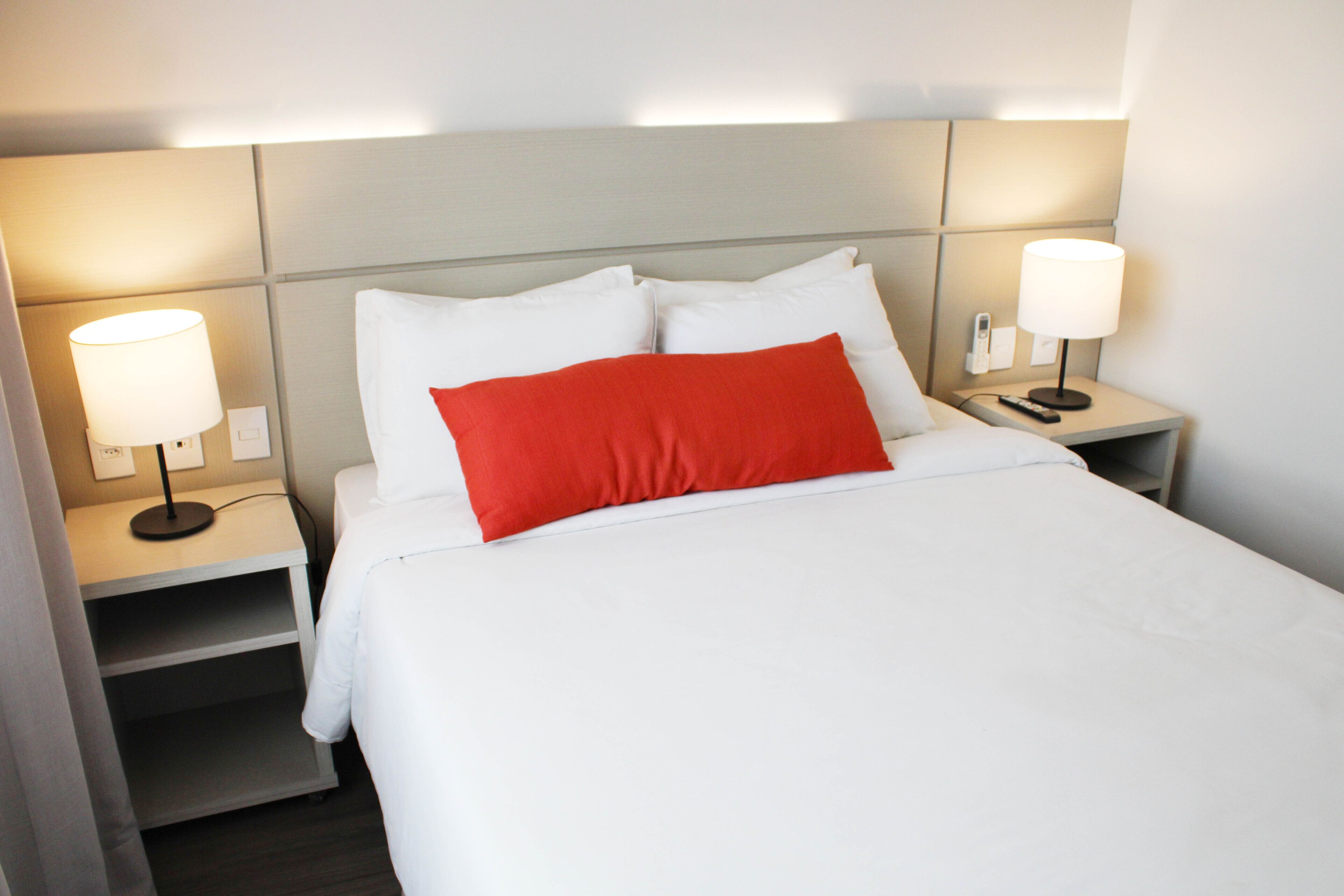 1 bedroom, minibar, desk, laptop workspace