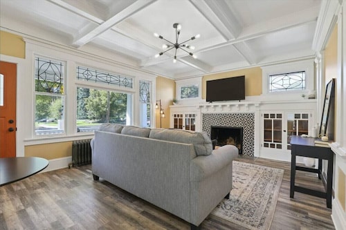 Cozy Home Overlooking Manito Park + Free parking!