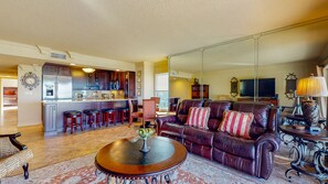Smart TV - Oceanfront Condo- Stuart in beautiful Hutchinson Island Florida (Stuart)