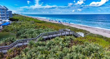 Oceanfront Condo- Stuart in beautiful Hutchinson Island Florida