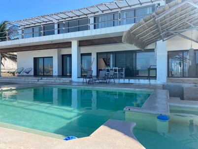 Casa A LA Orilla DEL MAR CON Piscina