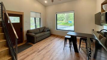 Televisio, suoratoistopalvelut, työhuone