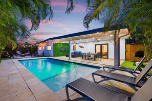 Indoor pool, outdoor pool