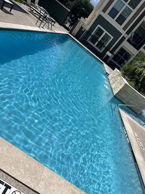 Pool - Lovely romantic couple stay apartment (Houston)