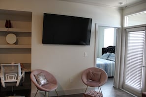 Room - Lovely romantic couple stay apartment (Houston)