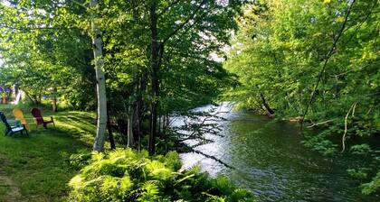 White Mountains Victorian on Main Street