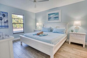 2 bedrooms, WiFi, bed sheets - Beautiful Park Shore Resort Condo Unit 113 (Naples)