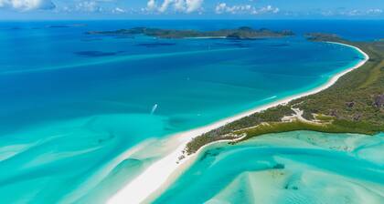 1 Bedroom Studio Apartment in the heart of Airlie Beach