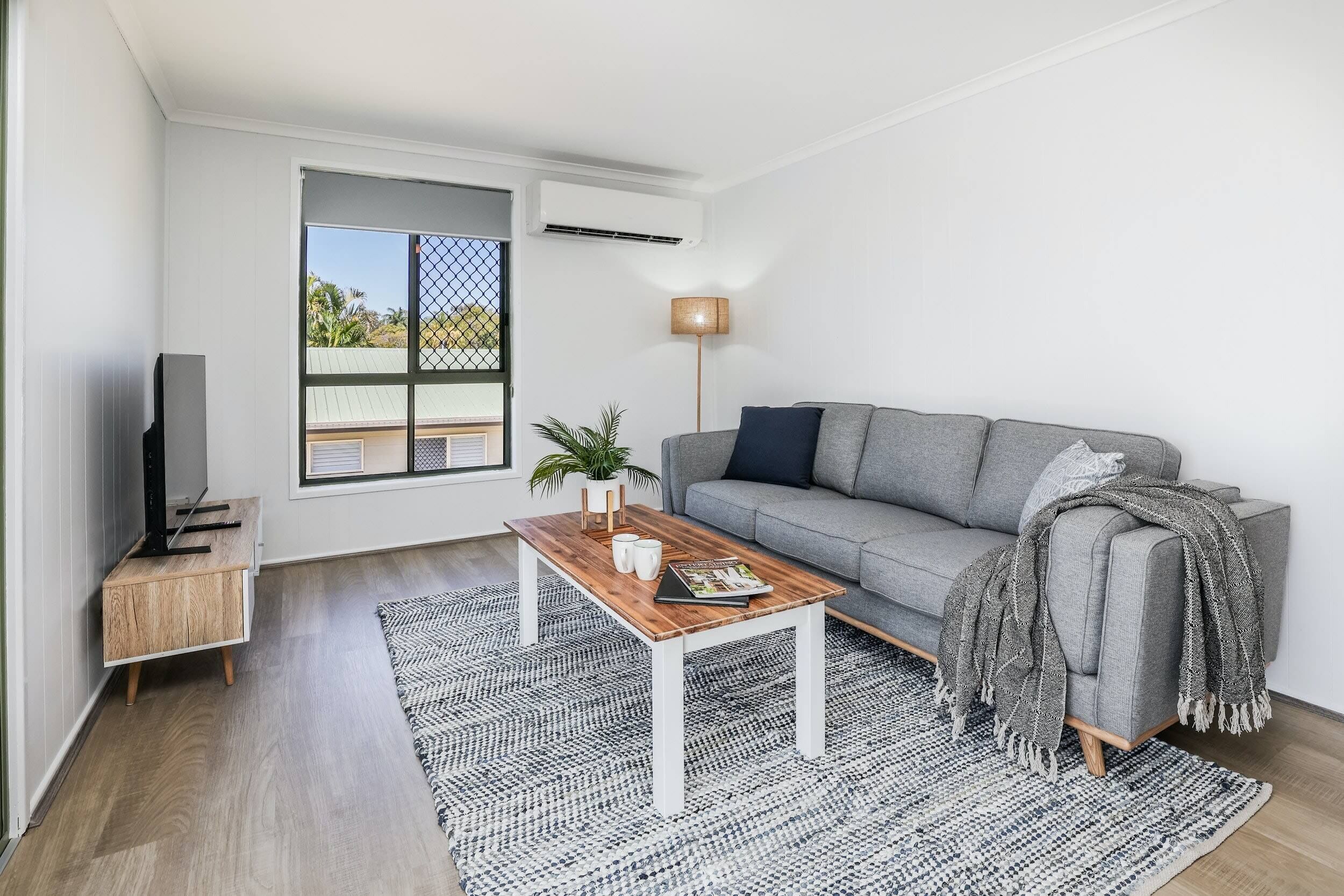 Televisión, Netflix, servicios de streaming, oficina