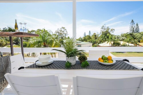 High On Jeffery in the Heart of Agnes Water