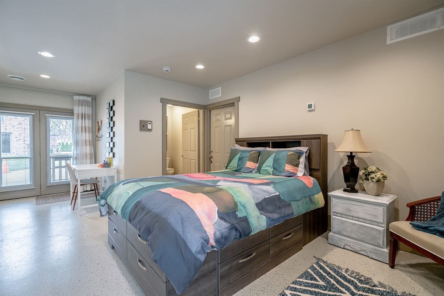 Bügeleisen/Bügelbrett, kostenloses WLAN, Bettwäsche