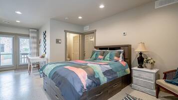 Bügeleisen/Bügelbrett, kostenloses WLAN, Bettwäsche