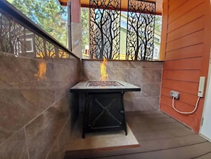 Terrace/patio - "Luxury Mountain Retreat,Tiny Home Away from Home" (woodland park)