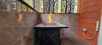 "Luxury Mountain Retreat,Tiny Home Away from Home"