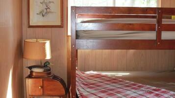 3 bedrooms, free WiFi, bed sheets