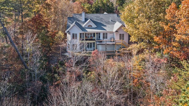 Exterior - Luxury in Rumbling Bald Resort ~ WiFi ~ Community Beach, Pool, Golf and more (Lake Lure)