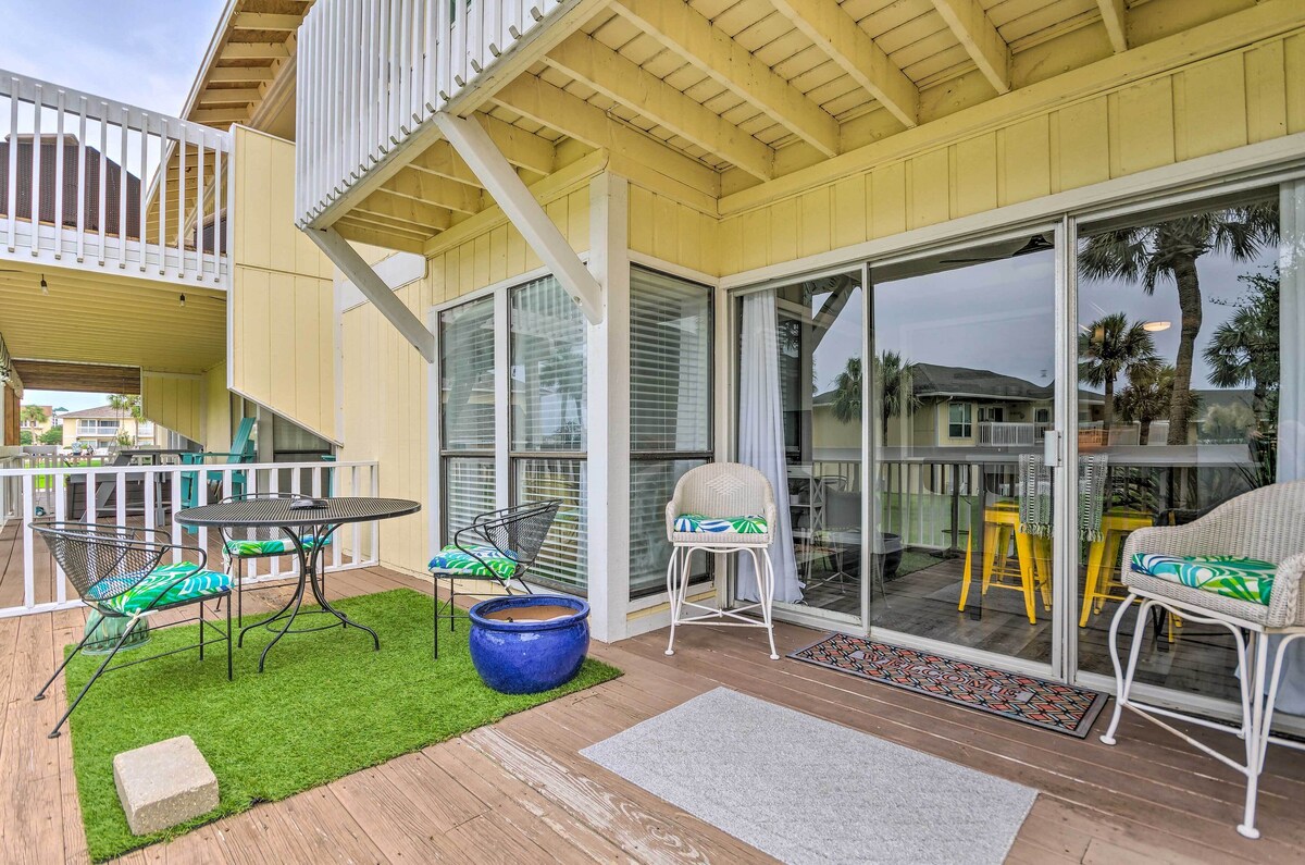 Photo 21 of Cozy Destin Condo w/ Amenities + Private Beach!