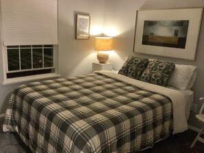 2 bedrooms, bed sheets