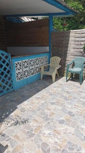 Le Carambole<br>Quartier anse bellune<br>Rue la bellune Trinité 97220