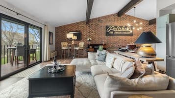Smart TV, fireplace, books