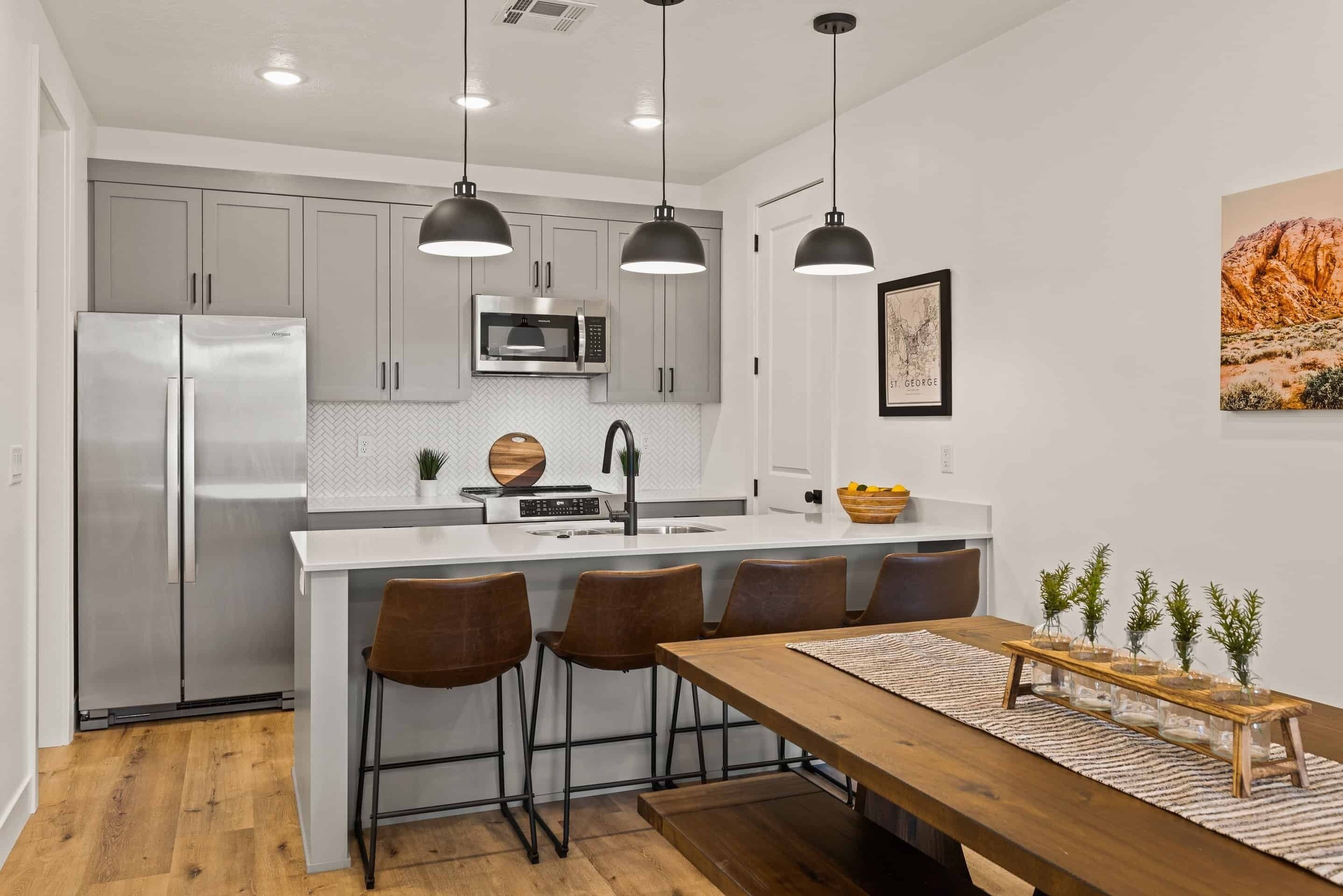 コンドミニアム 3 ベッドルーム | 専用キッチン | 冷蔵庫、オーブン、コーヒー / ティーメーカー、トースター