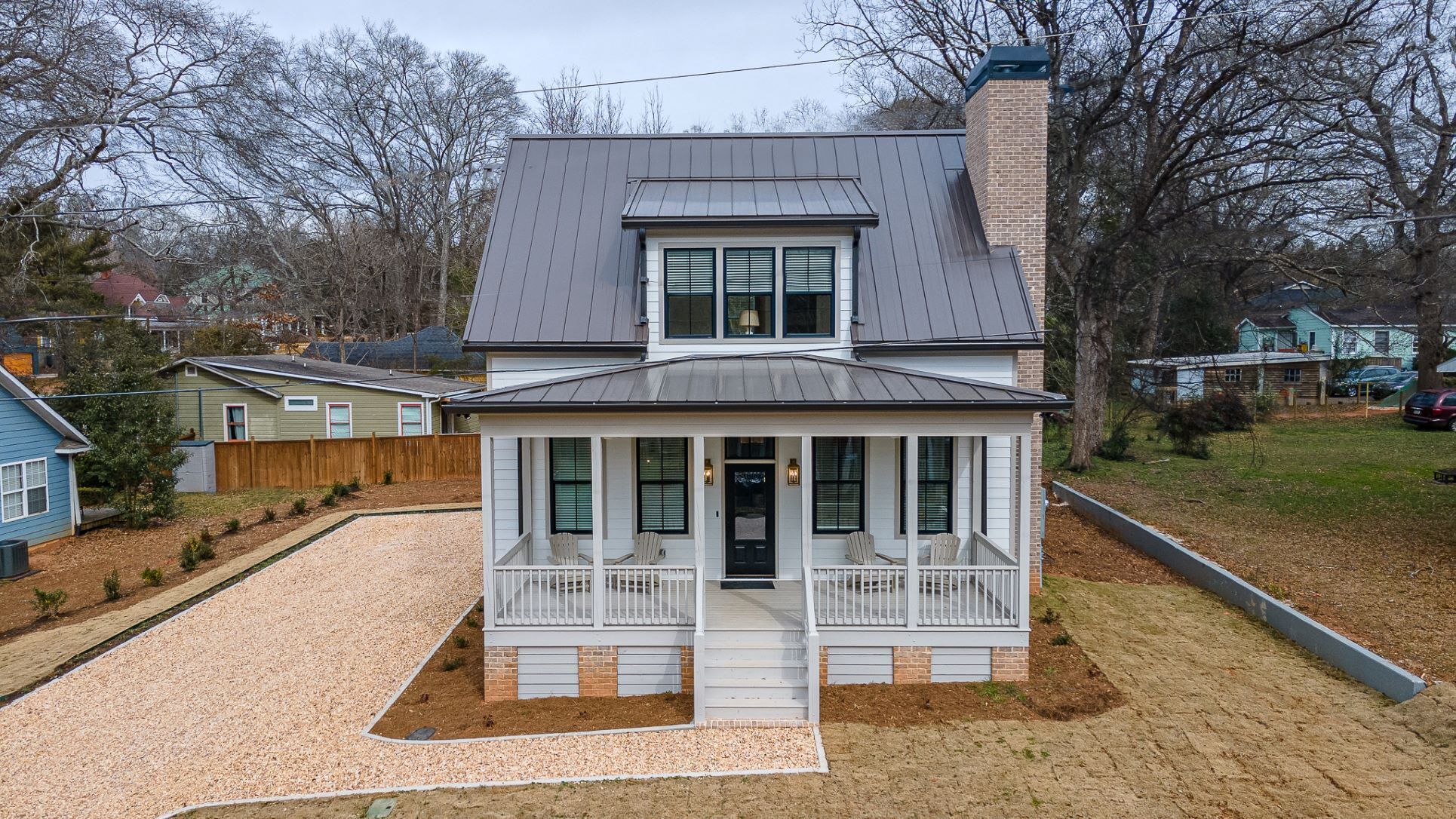 المنشأة من الخارج