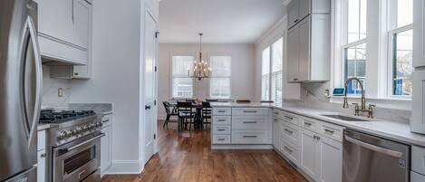 Microwave, oven, stovetop, dishwasher