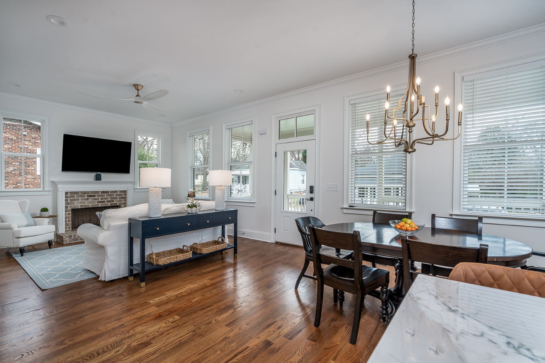 تناول الطعام