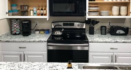 Newly Finished 3bed 2 bath (Basement Apartment)