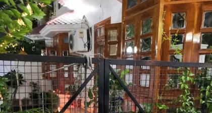 Fully Furnished 1BHK Deluxe Suite SA2 - Room, Lobby, Kitchen, bathroom, Terrace