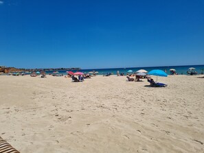 Beach nearby - Apartment with Pool, Whirlpool, Wi-Fi, A/C & Terrace (Alicante)