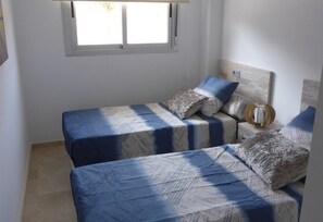 2 Schlafzimmer, Bügeleisen/Bügelbrett, kostenloses WLAN, Bettwäsche