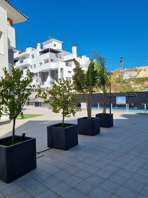 Property grounds - Apartment with Pool, Whirlpool, Wi-Fi, A/C & Terrace (Alicante)