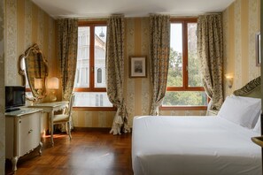 Chambre Supérieure, vue ville | Minibar, Wi-Fi gratuit, draps fournis