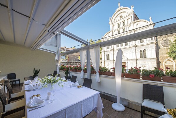 Terrasse sur le toit