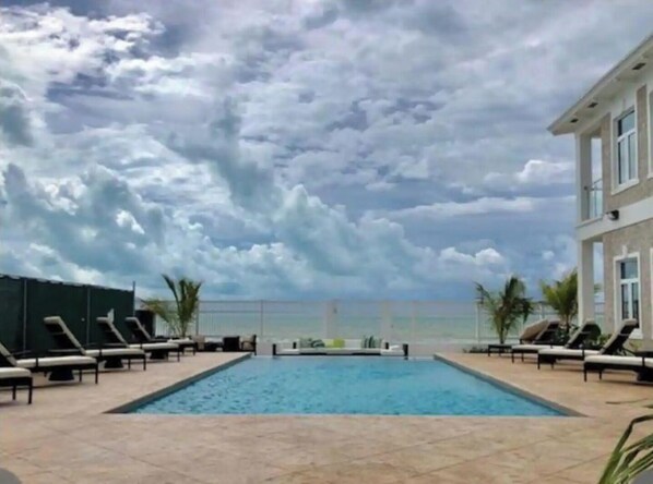 Piscine extérieure