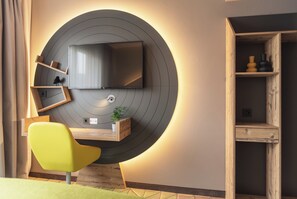 Zimmersafe, schallisolierte Zimmer, kostenloses WLAN, Bettwäsche