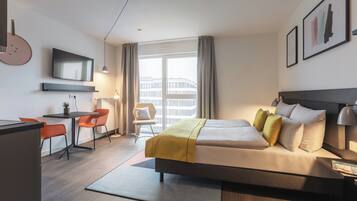 1 Schlafzimmer, Allergikerbettwaren, Zimmersafe, Schreibtisch